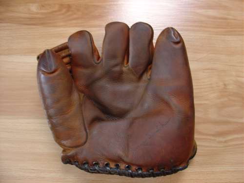 Johnny Vander Meer Goldsmith VDM Front